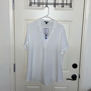 HILARY RADLEY White top. Size L